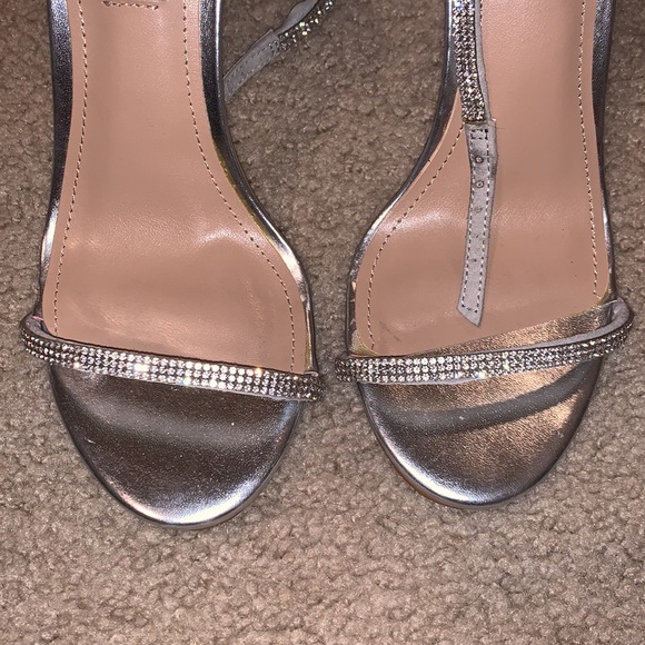 • Crystal ankle strap Steve Madden heels • - Picture 5 of 6